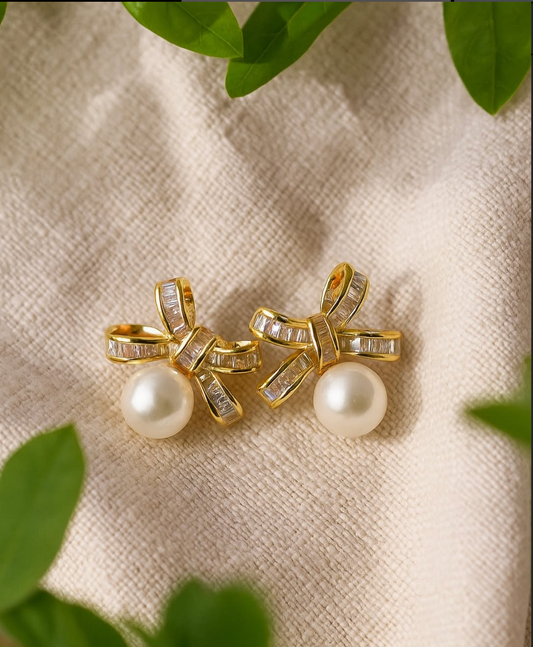 Pearl & Bow Stud Earrings