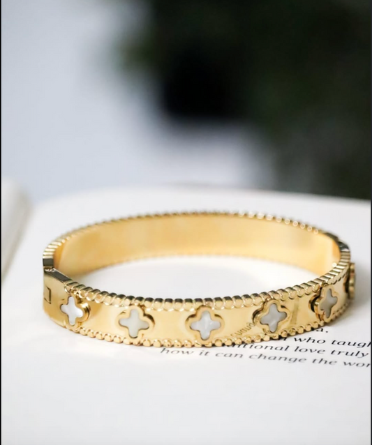 Celeste Clover Gold Bracelet
